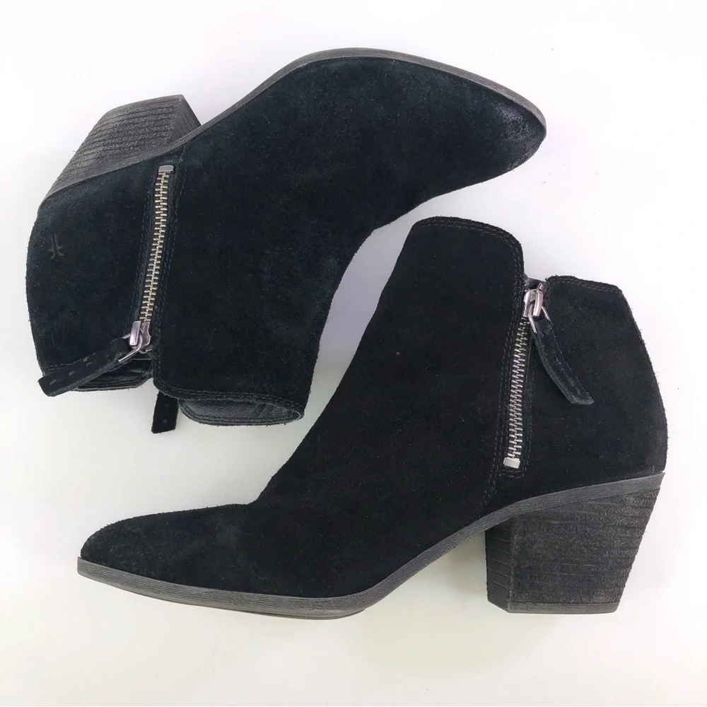 MISMATCH Frye Ankle Boots Womens Size 7/7.5 Judy Black Suede Booties 3470015